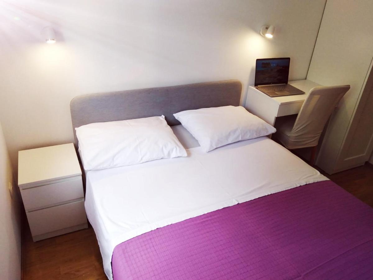 Apartment Mia - Spacious Apartment On 85 M2 With Beautiful Sea View Trogir Exteriör bild