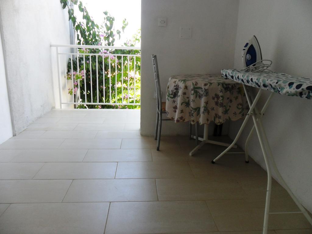 Apartment Mia - Spacious Apartment On 85 M2 With Beautiful Sea View Trogir Rum bild